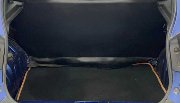 2018 Renault Kwid CLIMBER 1.0, Petrol, Manual, 92,384 km, Boot Inside