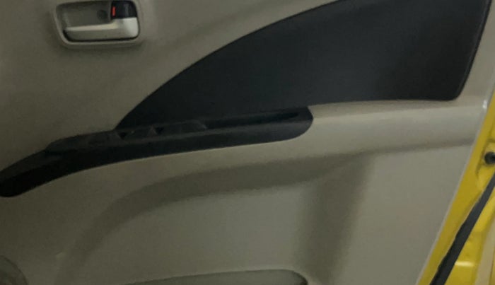2014 Maruti Celerio VXI AMT, Petrol, Automatic, 84,677 km, Driver Side Door Panels Control
