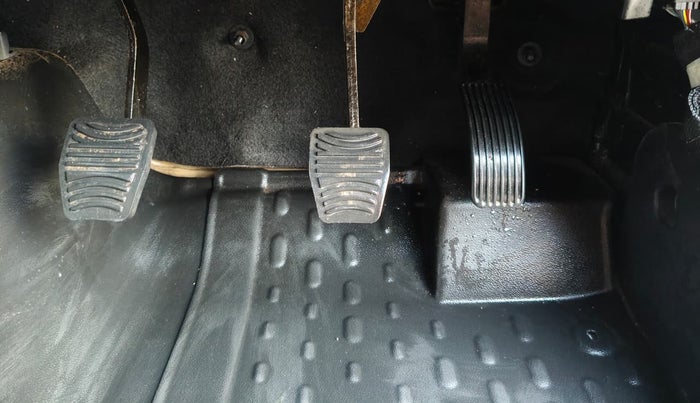 2023 Mahindra Thar LX D 4*4 MT HT, Diesel, Manual, 3,301 km, Pedals