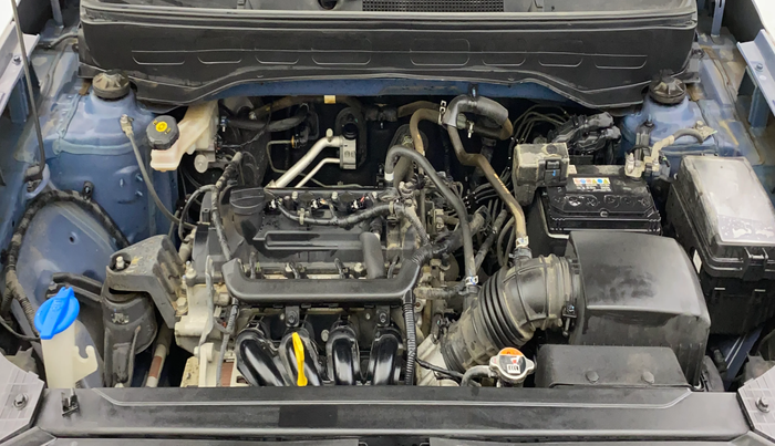 2021 Hyundai VENUE S 1.2, Petrol, Manual, 10,901 km, Engine View