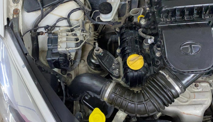 2018 Tata Tiago XZ PETROL, Petrol, Manual, 50,582 km, Engine View - Right