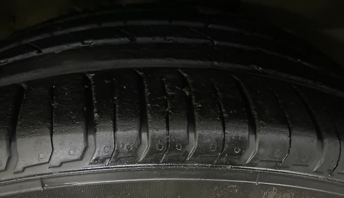 2019 Hyundai VENUE SX PLUS 1.0 TURBO DCT, Petrol, Automatic, 37,836 km, Right Front Tyre Tread