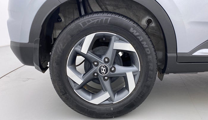 2019 Hyundai VENUE 1.4 CRDI MT SX, Diesel, Manual, 39,005 km, Right Rear Wheel