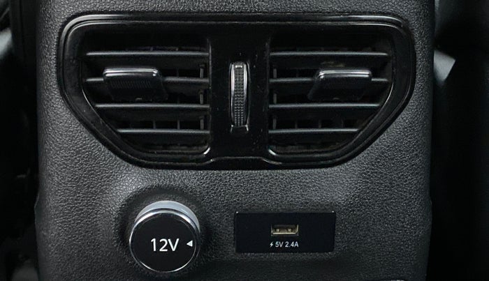 2018 Tata Hexa Varicor 400 XTA, Diesel, Automatic, 39,282 km, Rear AC Vents