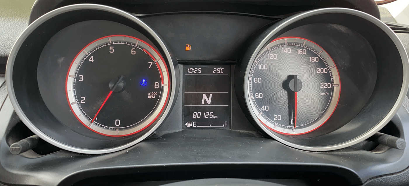 2018 Maruti Swift VXI AMT, Petrol, Automatic, 80,076 km, Odometer Image