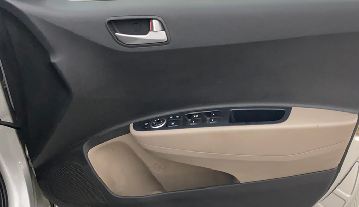 2015 Hyundai Xcent S 1.2, Petrol, Manual, 55,940 km, Driver Side Door Panels Control