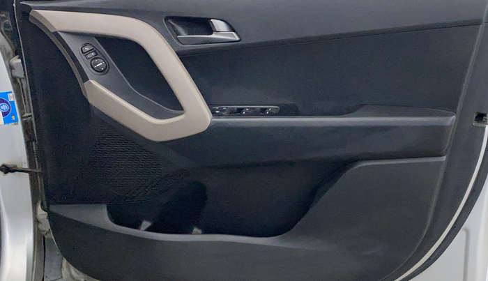 2016 Hyundai Creta SX PLUS AT 1.6 PETROL, Petrol, Automatic, 93,925 km, Driver Side Door Panels Control