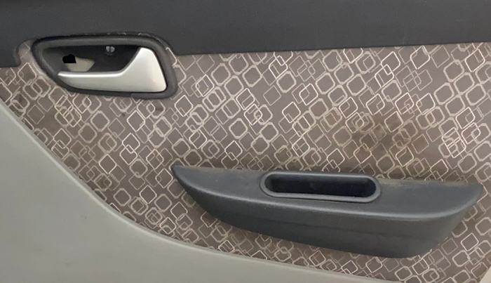 2018 Maruti Alto 800 LXI CNG, CNG, Manual, 54,207 km, Driver Side Door Panels Control