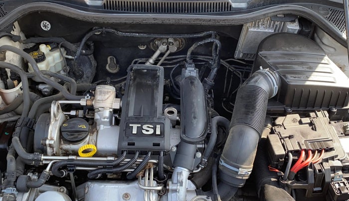 2017 Volkswagen Vento HIGHLINE PETROL AT, Petrol, Automatic, 86,755 km, Engine View