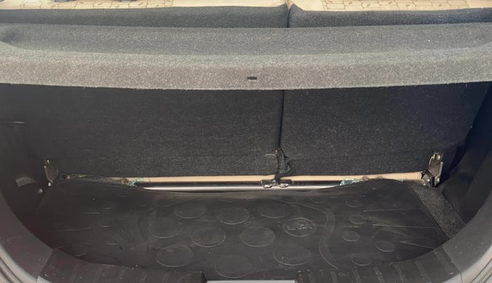 2018 Maruti Wagon R 1.0 VXI AMT, Petrol, Automatic, 10,911 km, Boot Inside