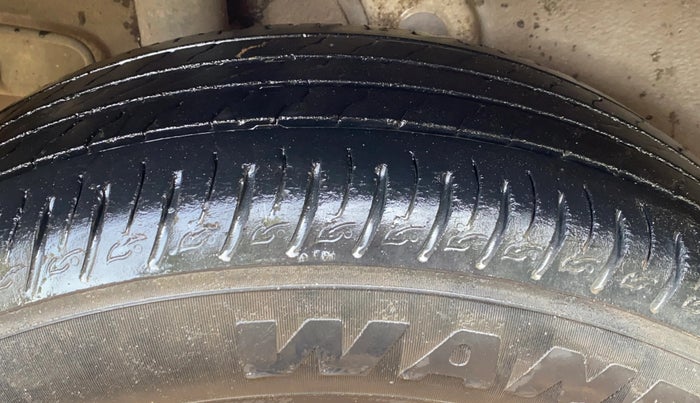 2021 Hyundai VENUE SX 1.0 (O) TURBO, Petrol, Manual, 61,353 km, Right Rear Tyre Tread