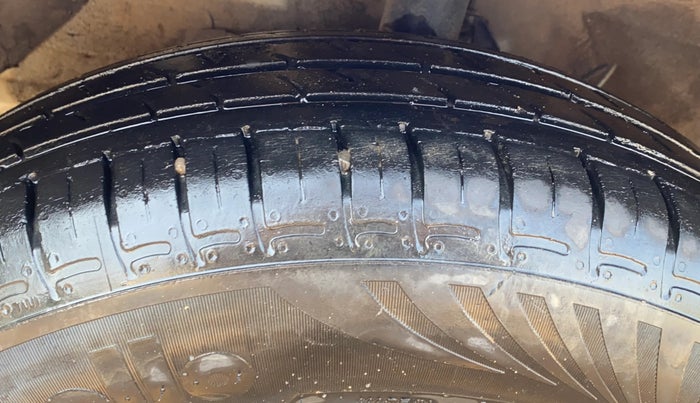 2022 Hyundai GRAND I10 NIOS SPORTZ 1.2 KAPPA VTVT, Petrol, Manual, 26,782 km, Left Front Tyre Tread