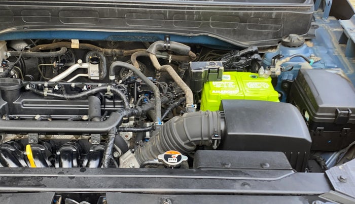 2021 Hyundai VENUE S+ 1.2, Petrol, Manual, 21,205 km, Engine View - Left