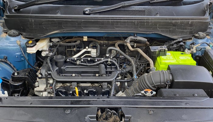 2021 Hyundai VENUE S+ 1.2, Petrol, Manual, 21,205 km, Engine View