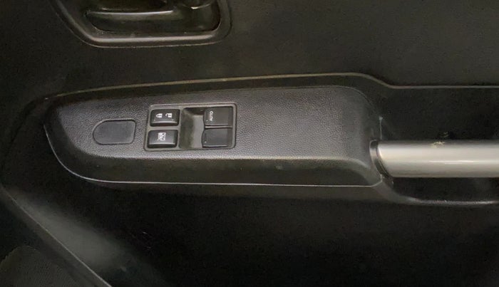 2020 Maruti IGNIS SIGMA 1.2, Petrol, Manual, 52,521 km, Driver Side Door Panels Control