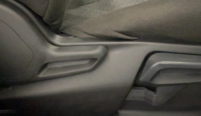 2021 Tata Tiago XZ PLUS PETROL, Petrol, Manual, 45,419 km, Driver Side Adjustment Panel