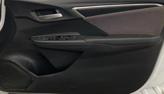 2019 Honda WR-V 1.2L I-VTEC VX MT, Petrol, Manual, 70,392 km, Driver Side Door Panels Control