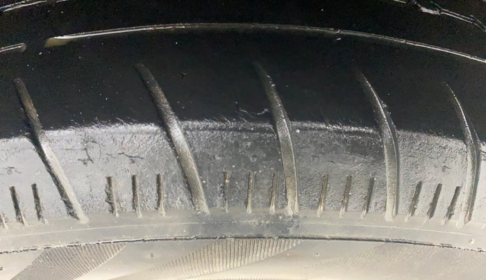 2020 Honda Amaze 1.2L I-VTEC S, Petrol, Manual, 48,754 km, Left Rear Tyre Tread