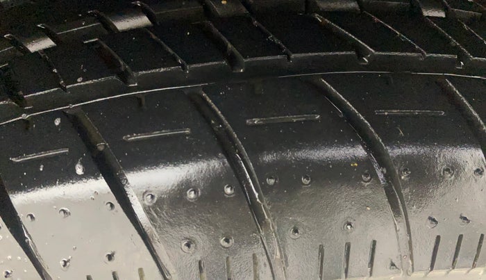 2020 Honda Amaze 1.2L I-VTEC S, Petrol, Manual, 48,754 km, Right Front Tyre Tread