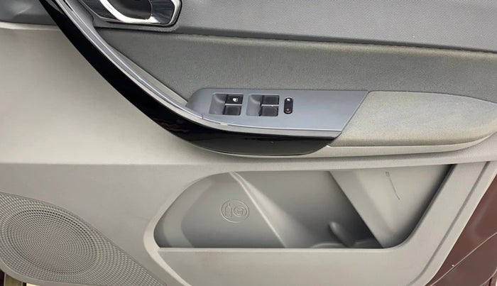 2020 Tata TIGOR XZ PLUS PETROL, Petrol, Manual, 68,705 km, Driver Side Door Panels Control