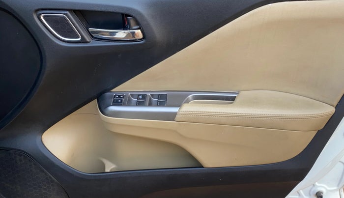 2018 Honda City 1.5L I-VTEC ZX CVT, Petrol, Automatic, 58,159 km, Driver Side Door Panels Control