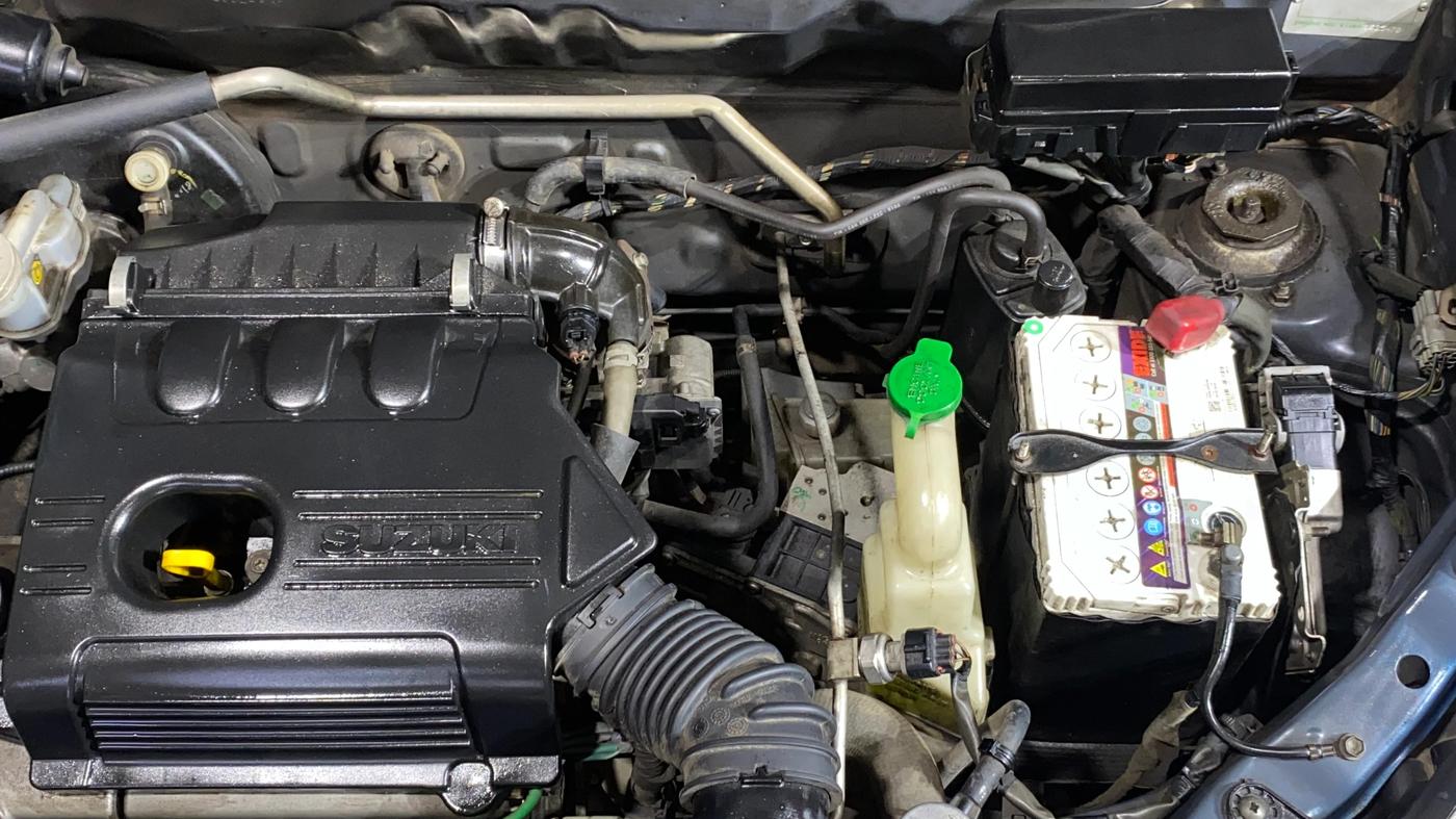 2015 Maruti Alto K10 VXI AMT, Petrol, Automatic, 58,656 km, Engine View - Left