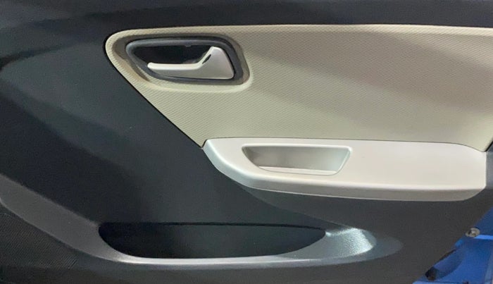 2015 Maruti Alto K10 VXI AMT, Petrol, Automatic, 58,656 km, Driver Side Door Panels Control