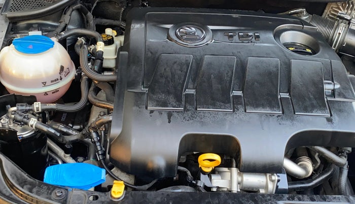 2017 Skoda Rapid AMBITION 1.5 TDI AT, Diesel, Automatic, 86,305 km, Engine View - Right