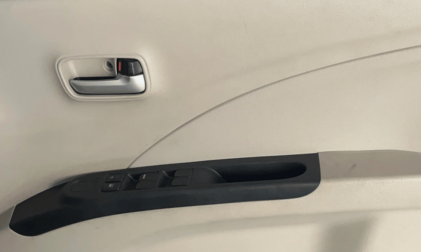 2017 Maruti Celerio VXI AMT, Petrol, Automatic, 14,636 km, Driver Side Door Panels Control