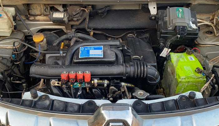 2016 Renault Kwid RXT 0.8, CNG, Manual, 40,164 km, Engine View