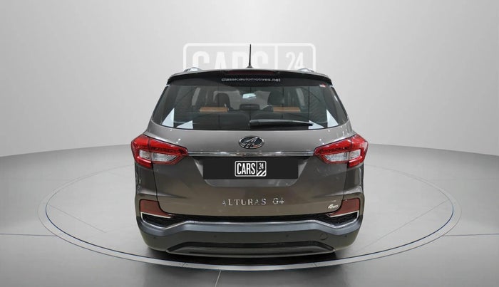 2019 Mahindra ALTURAS G4 4WD AT, Diesel, Automatic, 1,05,681 km, Back/Rear
