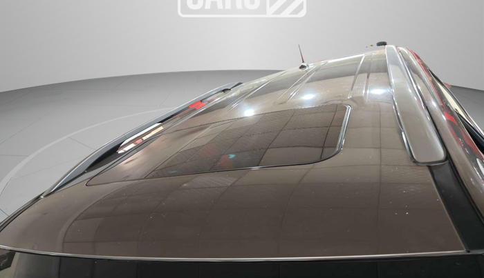 2019 Mahindra ALTURAS G4 4WD AT, Diesel, Automatic, 1,05,681 km, Roof