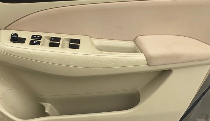2019 Maruti Dzire VXI AMT, Petrol, Automatic, 53,769 km, Driver Side Door Panels Control