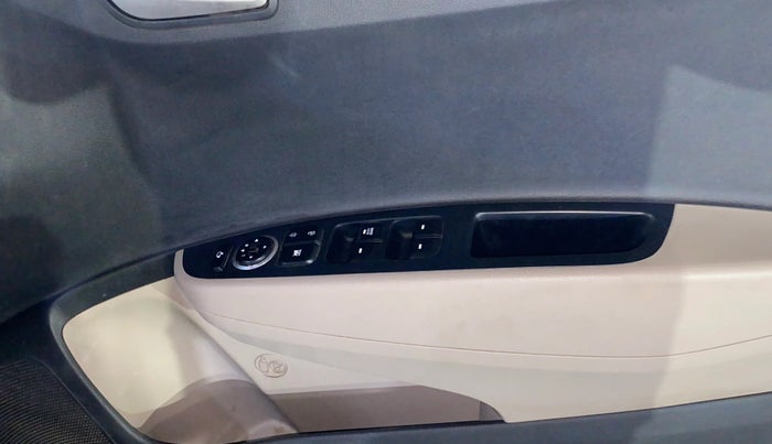 2014 Hyundai Grand i10 SPORTZ 1.2 KAPPA VTVT, Petrol, Manual, 41,599 km, Driver Side Door Panels Control