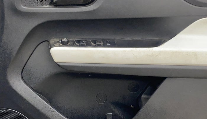 2023 Tata PUNCH ACCOMPLISHED AMT, Petrol, Automatic, 15,858 km, Driver Side Door Panels Control