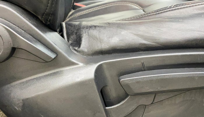 2023 Tata PUNCH ACCOMPLISHED AMT, Petrol, Automatic, 15,858 km, Driver Side Adjustment Panel