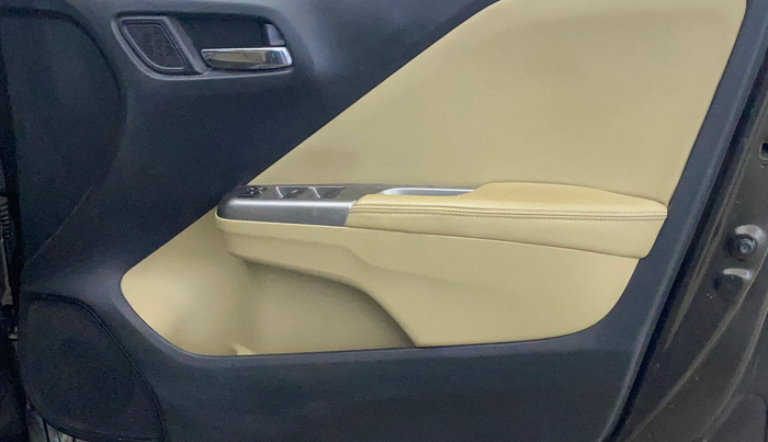 2016 Honda City 1.5L I-VTEC VX CVT, Petrol, Automatic, 51,232 km, Driver Side Door Panels Control