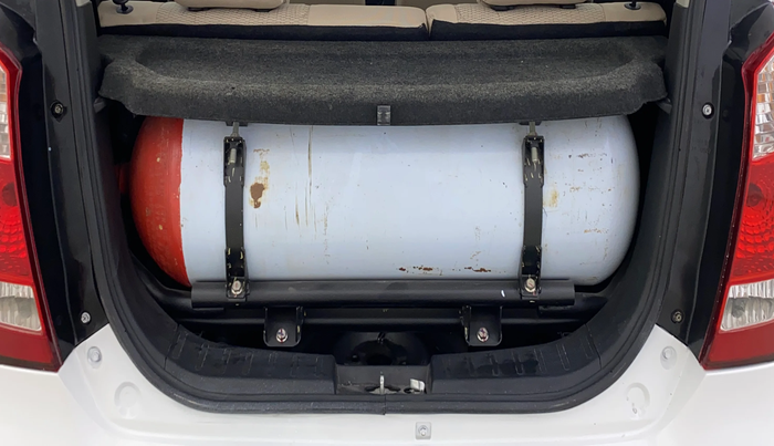 2018 Maruti Wagon R 1.0 LXI CNG, CNG, Manual, 69,441 km, Boot Inside