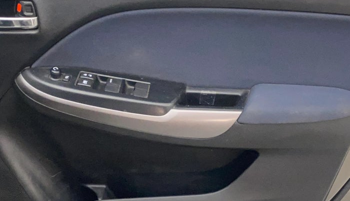 2021 Maruti Baleno DELTA PETROL 1.2, Petrol, Manual, 39,343 km, Driver Side Door Panels Control