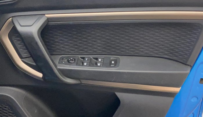 2022 Renault Kiger RXT (O) MT, Petrol, Manual, 21,633 km, Driver Side Door Panels Control