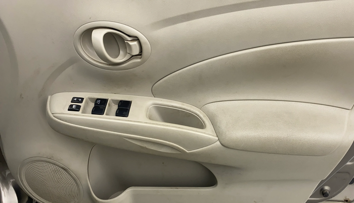 2013 Nissan Sunny XL, Petrol, Manual, 38,704 km, Driver Side Door Panels Control