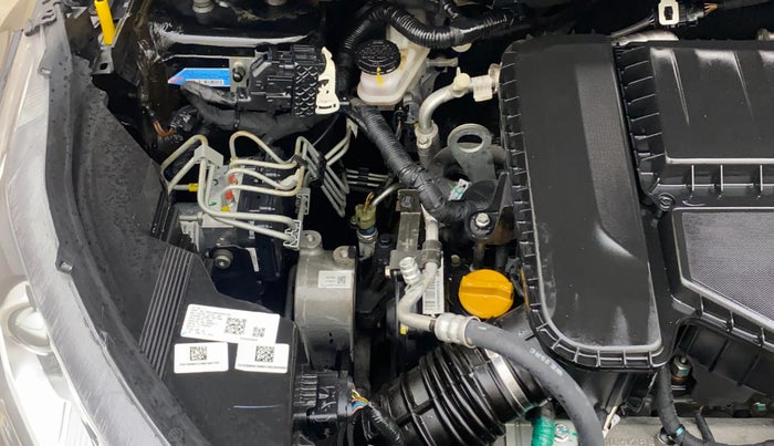 2022 Tata NEXON XZA PLUS DIESEL DARK EDITION, Diesel, Automatic, 25,217 km, Engine View - Right