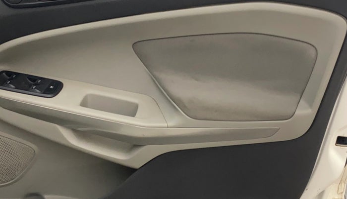 2016 Ford Ecosport TITANIUM 1.5L DIESEL, Diesel, Manual, 34,285 km, Driver Side Door Panels Control