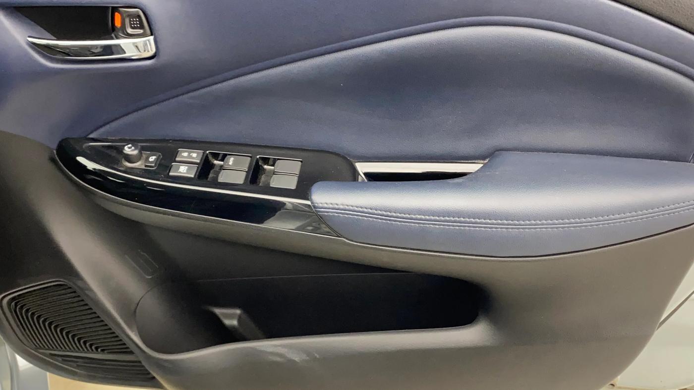 2023 Maruti Baleno ALPHA 1.2 AGS, Petrol, Automatic, 13,394 km, Driver Side Door Panels Control