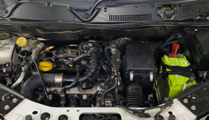 2021 Nissan MAGNITE XL TURBO CVT, Petrol, Automatic, 57,846 km, Engine View