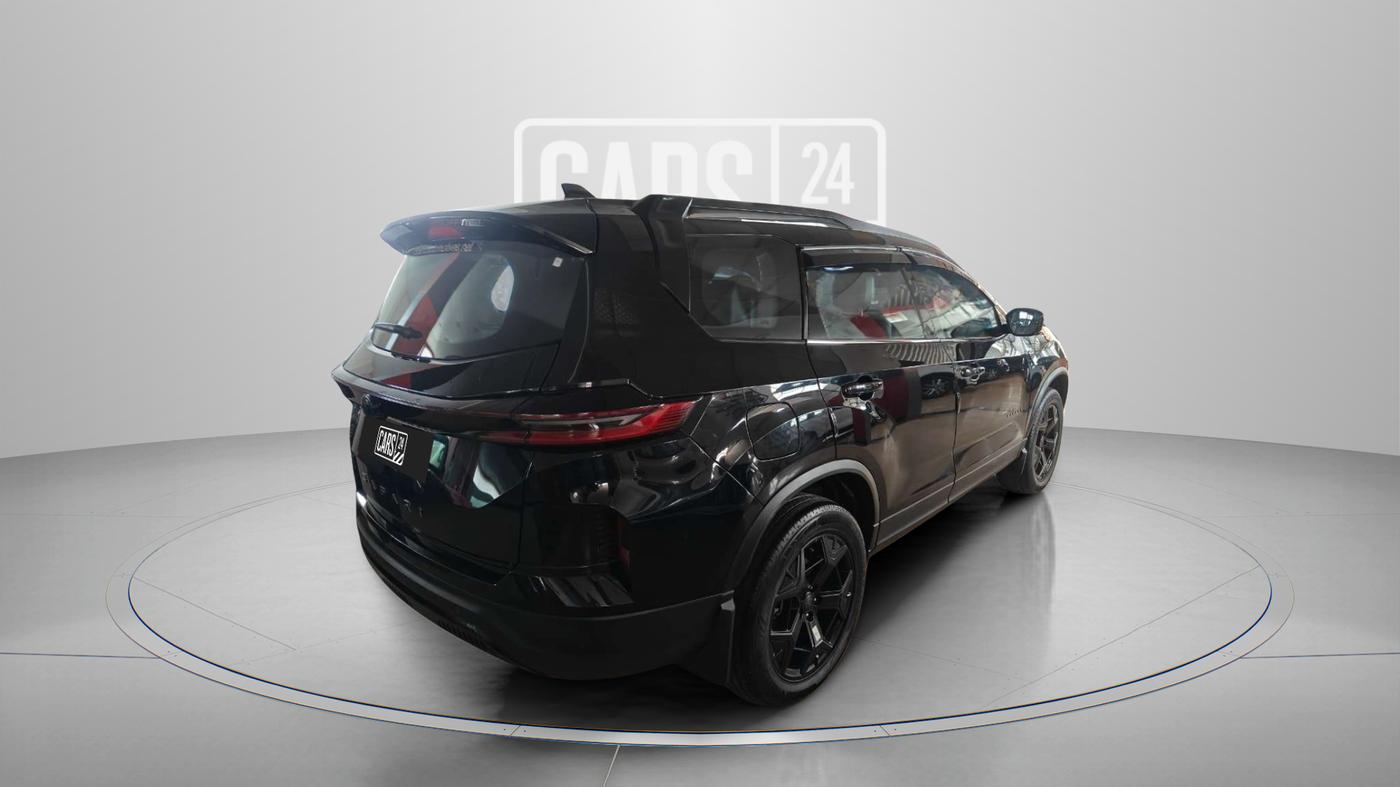 2024 Tata Safari ACCOMPLISHED DARK EDITION AT, Diesel, Automatic, 5,733 km, Right Back Diagonal