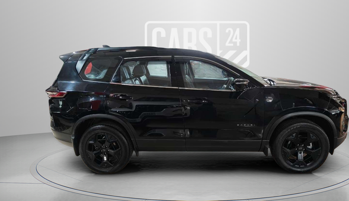 2024 Tata Safari ACCOMPLISHED DARK EDITION AT, Diesel, Automatic, 5,733 km, Right Side View