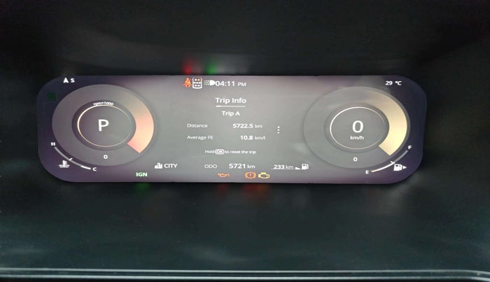 2024 Tata Safari ACCOMPLISHED DARK EDITION AT, Diesel, Automatic, 5,733 km, Odometer Image