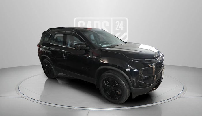 2024 Tata Safari ACCOMPLISHED DARK EDITION AT, Diesel, Automatic, 5,733 km, Right Front Diagonal