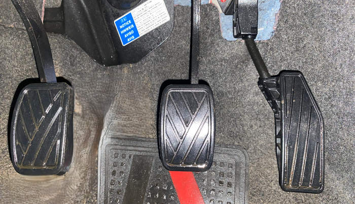 2019 Maruti Swift VXI, Petrol, Manual, 34,723 km, Pedals